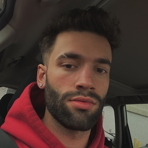 Meet your Posher, Silas - Picture 1 of 1